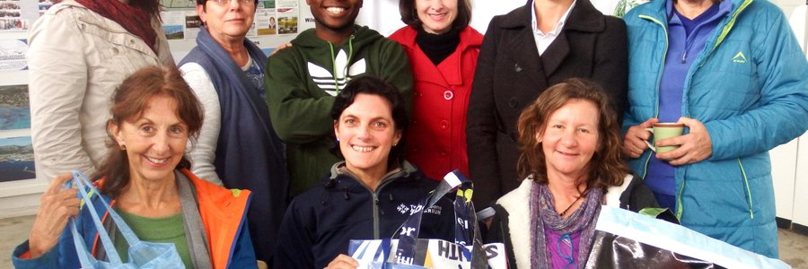 Front fltr is Nicky Vernon (Greyton), Hayley McLellan (Two Oceans Aquarium) en Caron Lee. Back is Chrizülene van Niekerk, Glenda Kitley, Alli Msweli, Brenda du Toit, Inge Altona de Klerk (White Shark Projects) en Fiona Matthes (Hermanus).